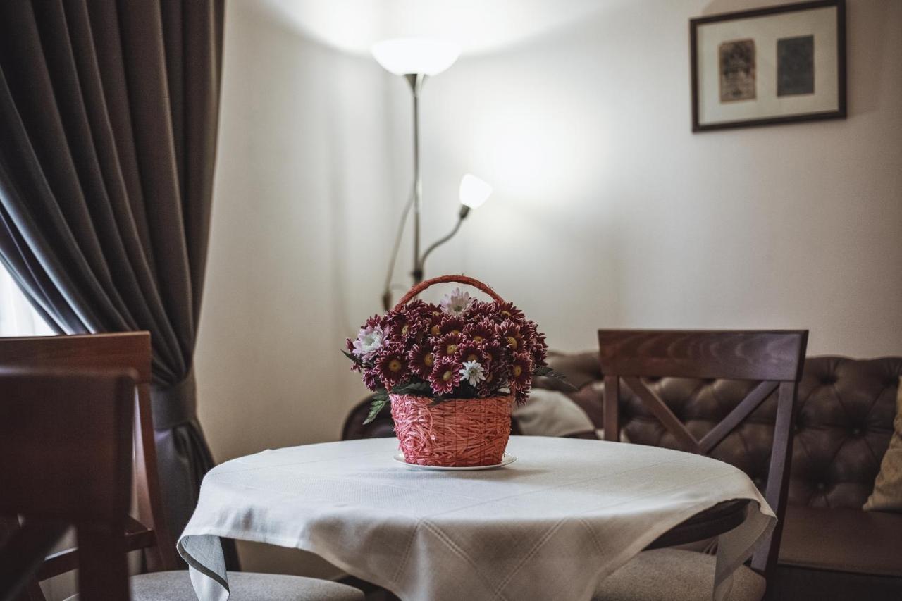 Ekaterinoslav Hotel Dnjepropetovsk Buitenkant foto